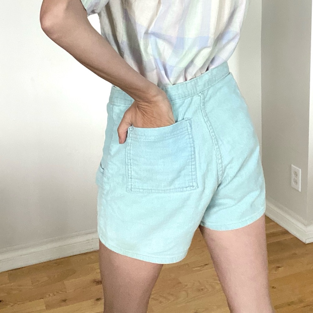 Vintage High Waisted Blue Corduroy Shorts
